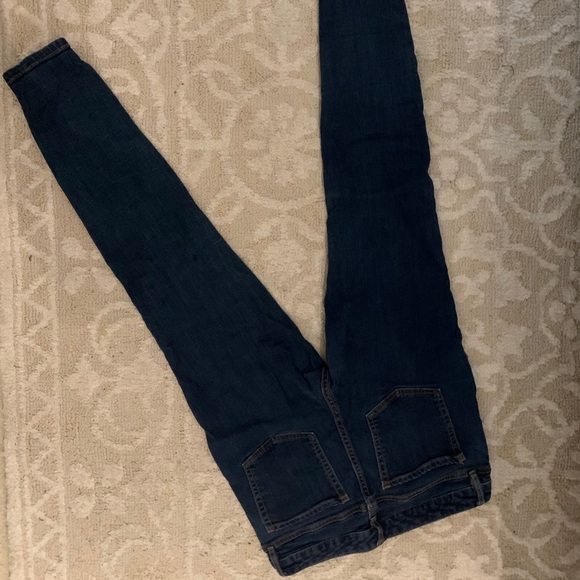 Joe Fresh Jeans - Picture 2 of 3